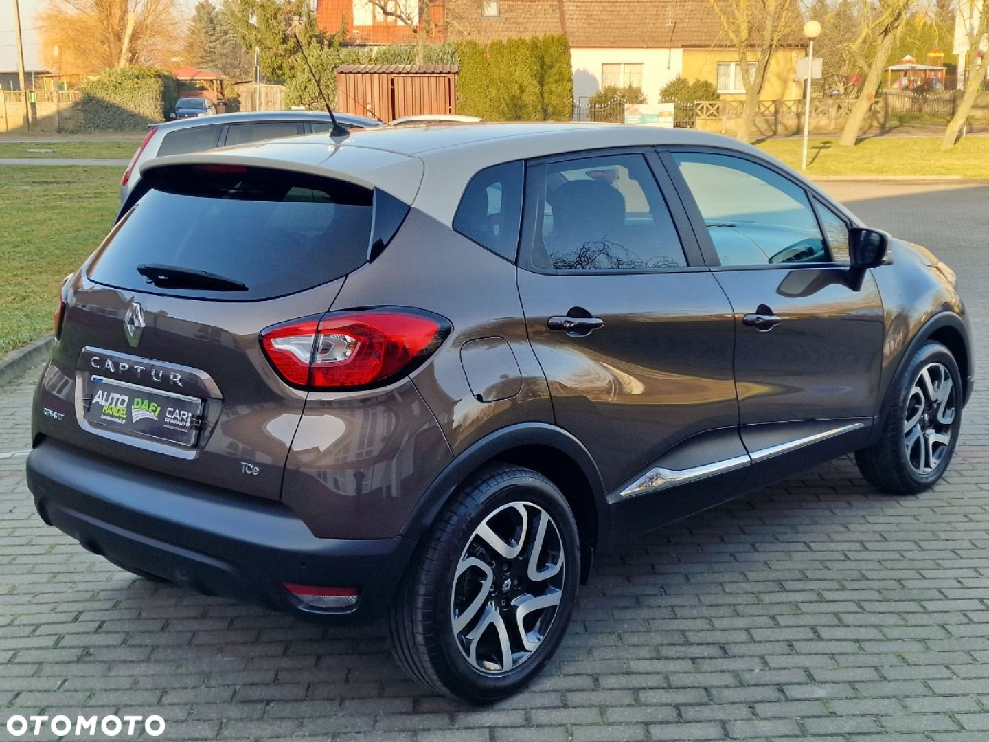 Renault Captur - 35