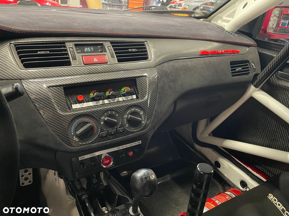 Mitsubishi Lancer Evolution - 17