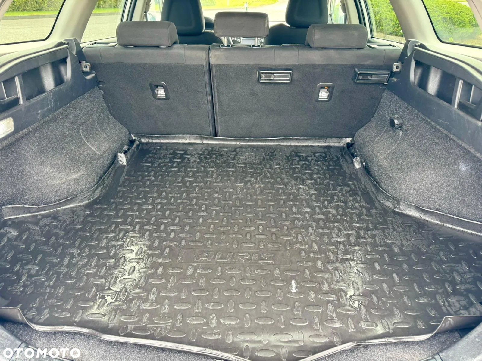 Toyota Auris 1.8 HSD Prestige - 9