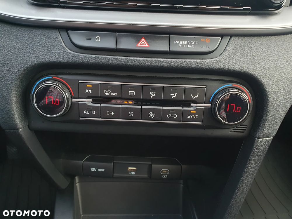 Kia Ceed 1.5 T-GDI M - 38
