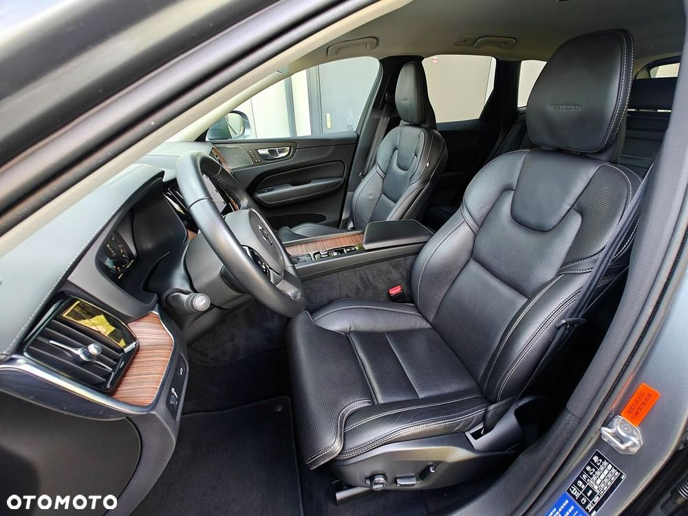 Volvo XC 60 T5 AWD Inscription - 7