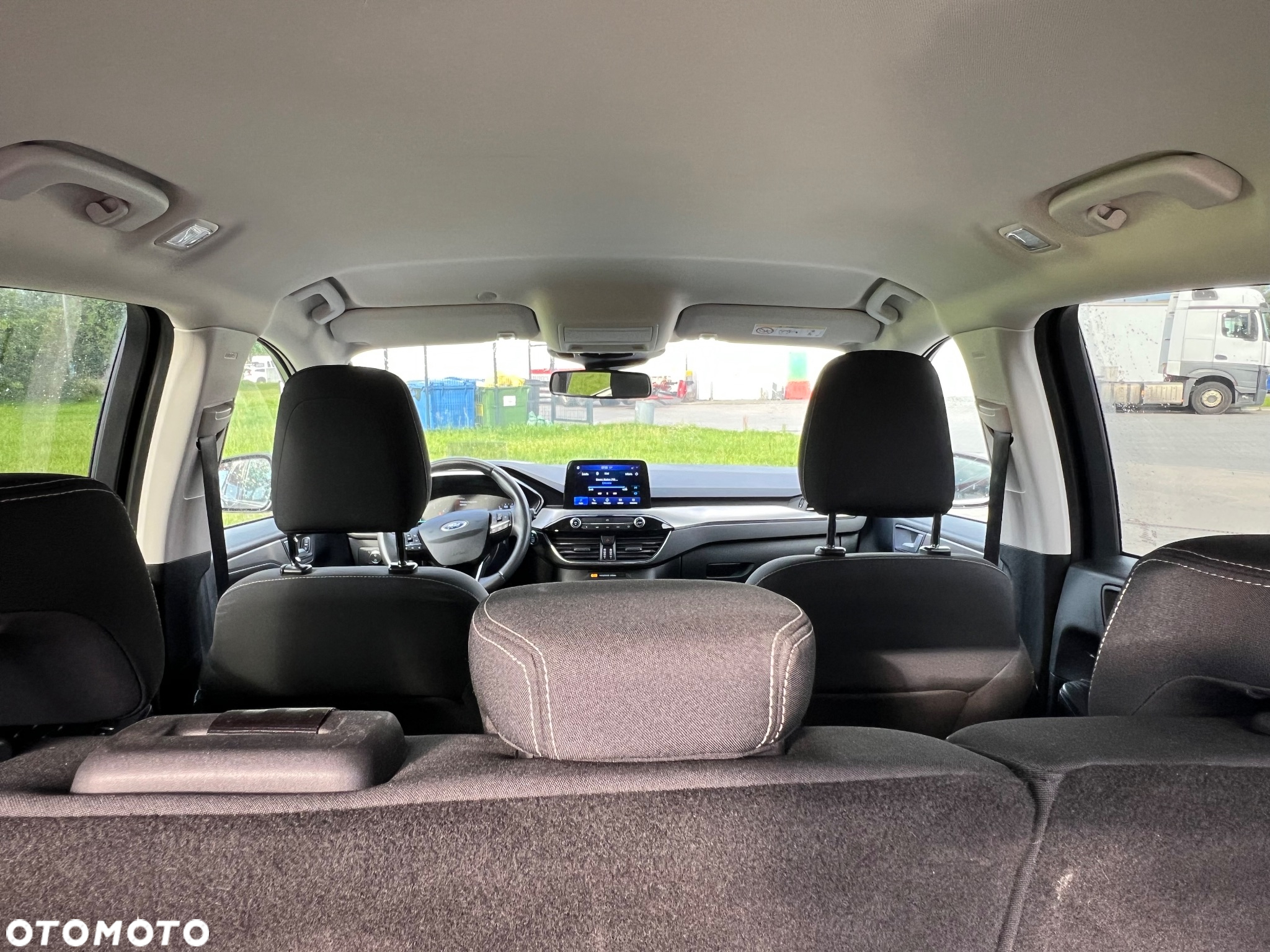 Ford Kuga 2.0 TDCi FWD Titanium - 16