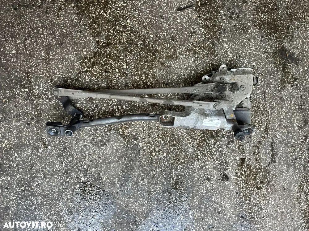 Ansamblu complet cu motoras stergatoare Ford Fiesta MK6 2011 Europa