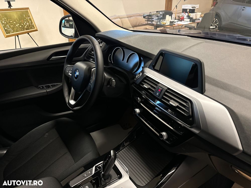 BMW X3 xDrive20d Aut. Advantage - 20