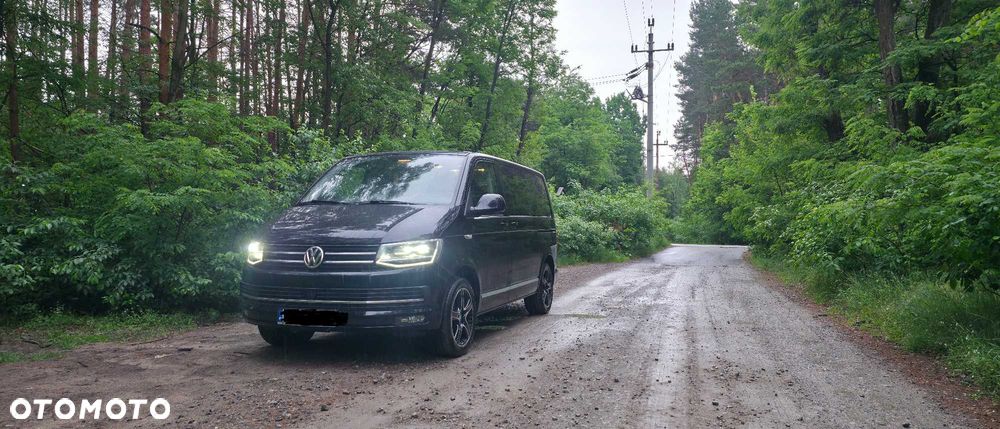 Volkswagen Multivan - 1