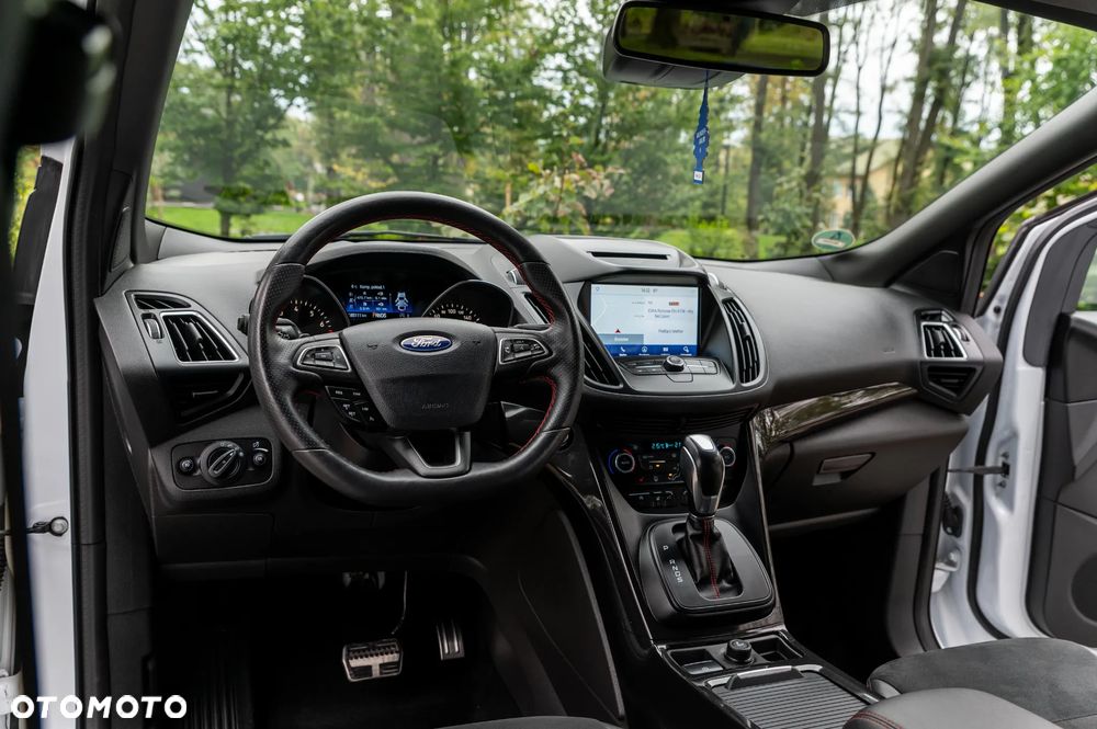 Ford Kuga 1.5 EcoBoost 4x4 ST-Line - 34