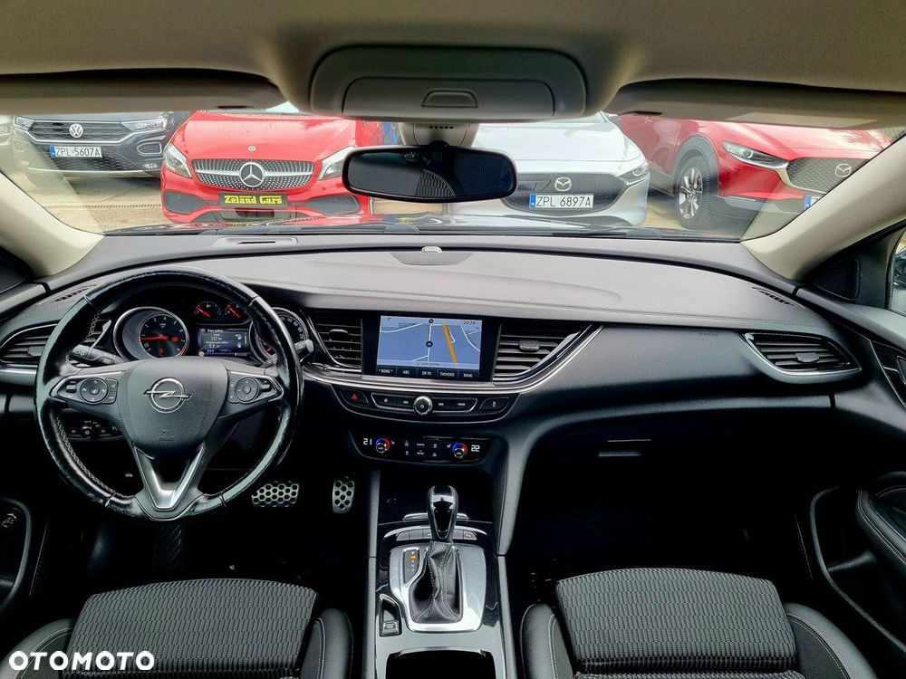 Opel Insignia 1.5 T Enjoy S&S - 15