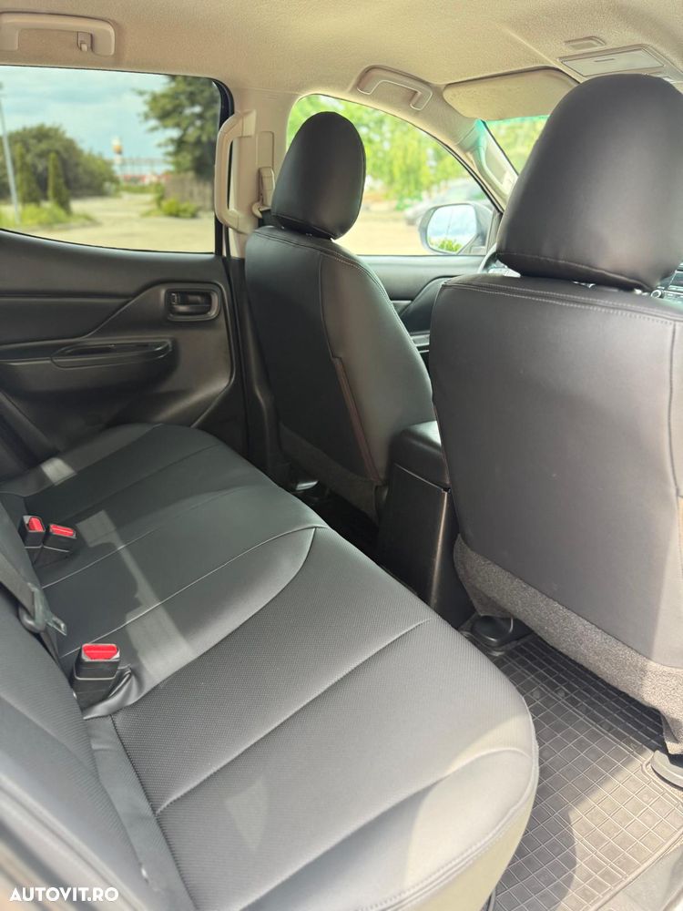 Mitsubishi L200 Double Cab 2.2 DI-D M/T Instyle - 27