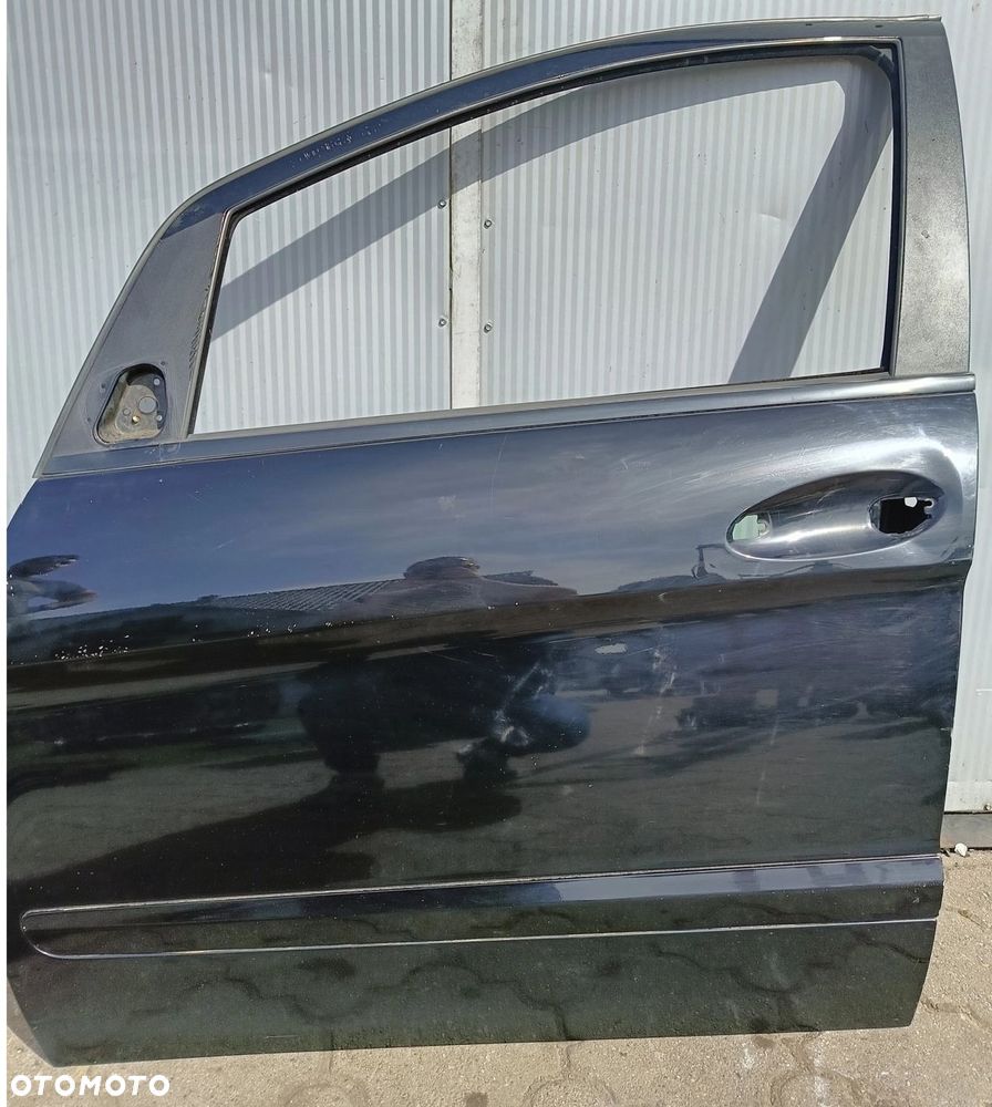 W245 drzwi przednie przód LEWE kolor 696 B klasa Mercedes - 1