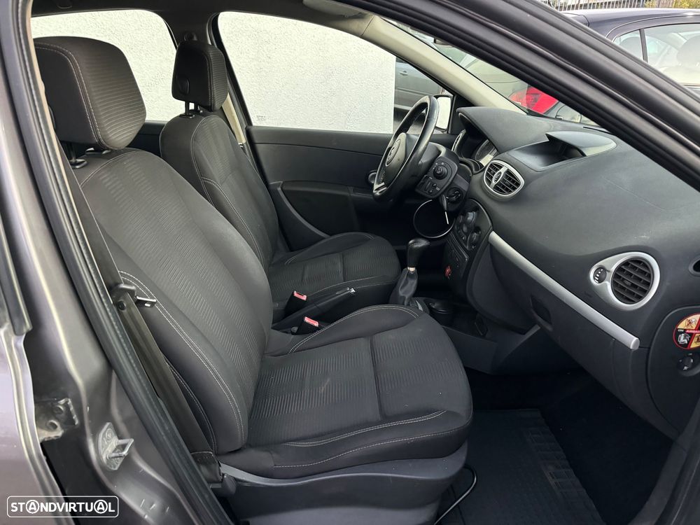 Renault Clio Break 1.2 16V Dynamique - 23