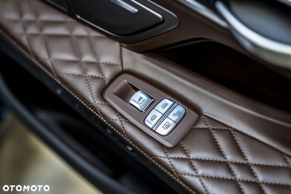 BMW Seria 7 740Li xDrive - 15