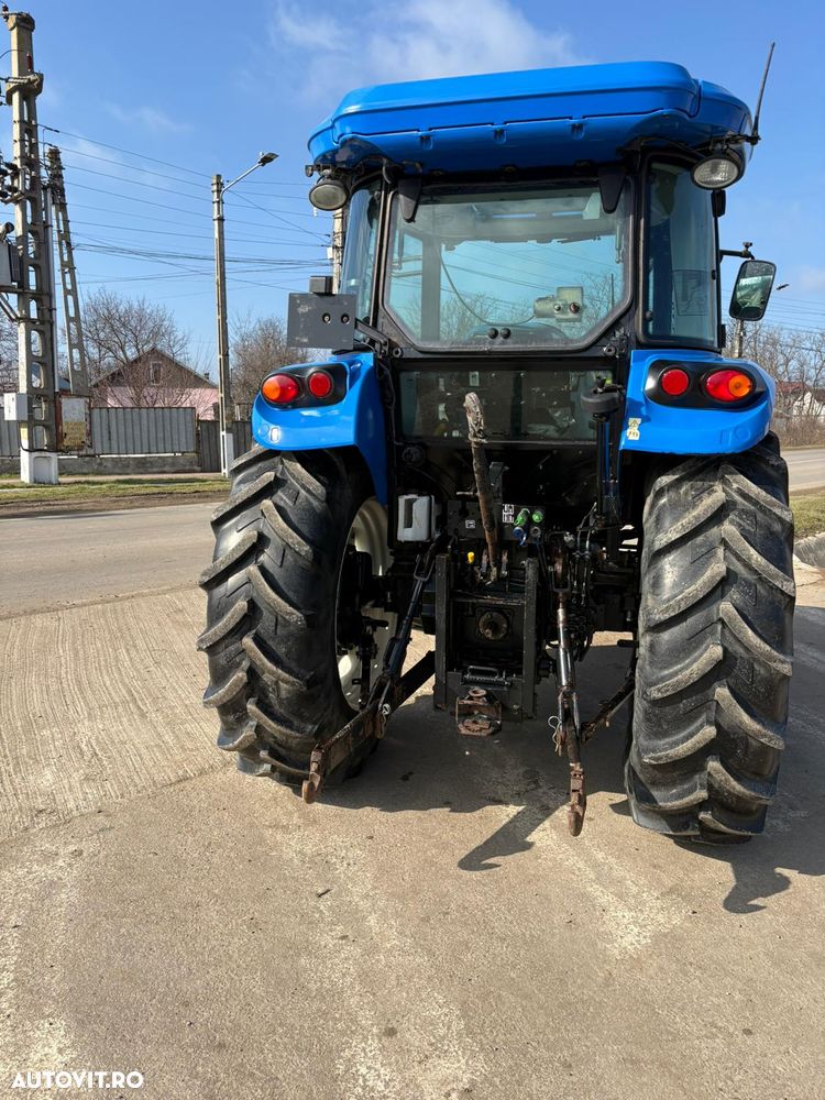 New Holland TD5.115 Tractor anul 2014 115 CP 4x4 - 4