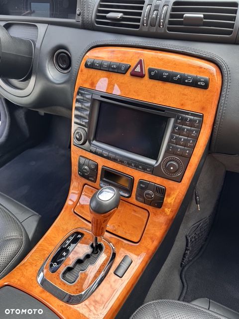 Mercedes-Benz CL - 16