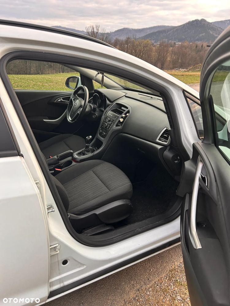 Opel Astra 1.7 CDTI - 14