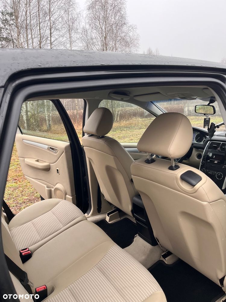 Mercedes-Benz Klasa B - 9