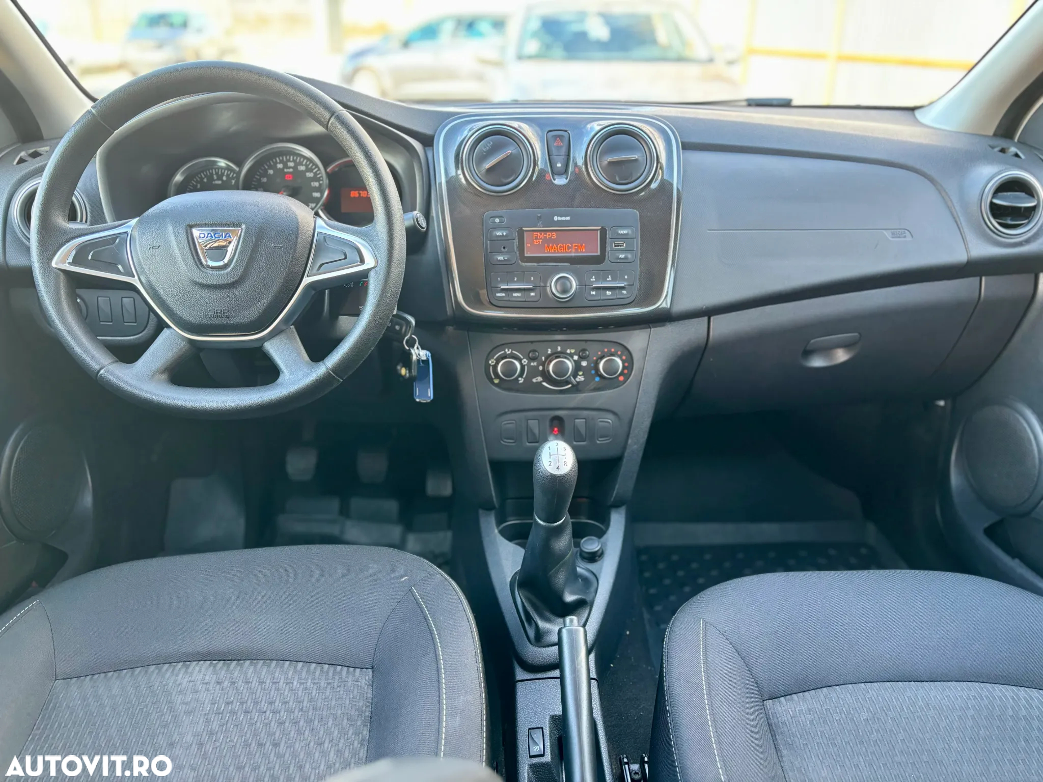 Dacia Logan - 11