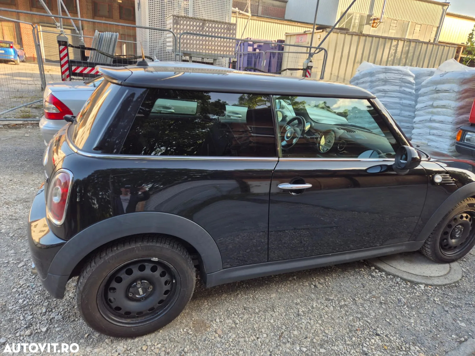 Mini Cooper Standard - 3