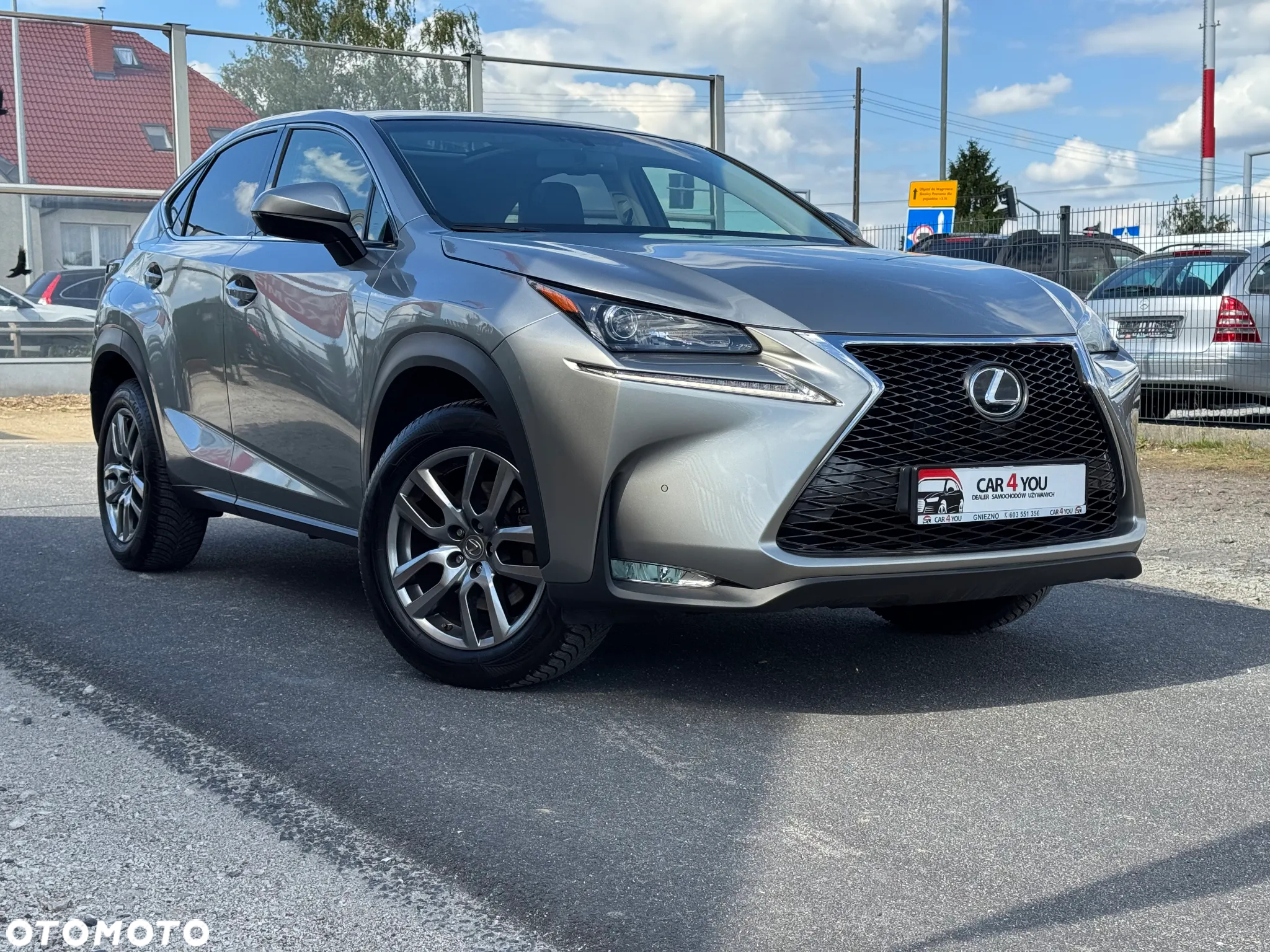 Lexus NX 200t Prestige AWD - 2