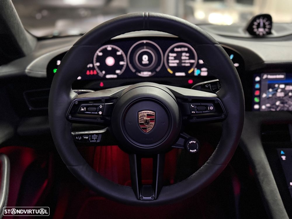 Porsche Taycan Sport Turismo GTS - 31