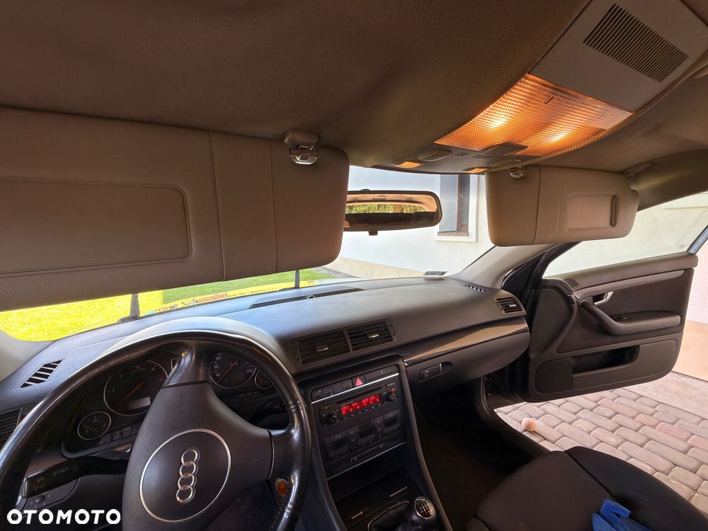 Audi A4 Avant 1.9 TDI - 17
