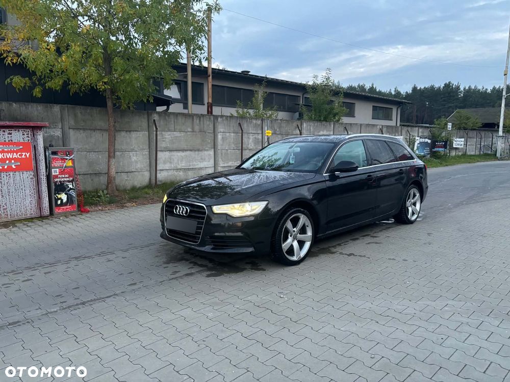 Audi A6 Avant - 1
