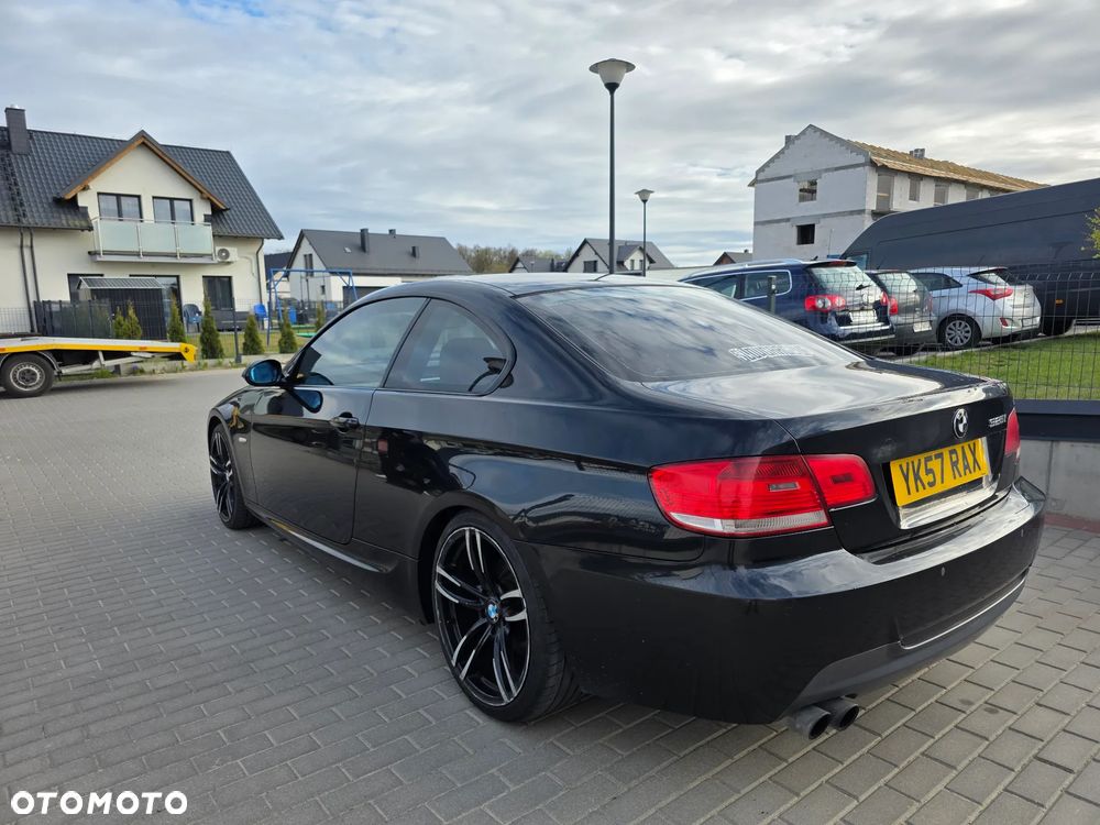 BMW Seria 3 325i - 20