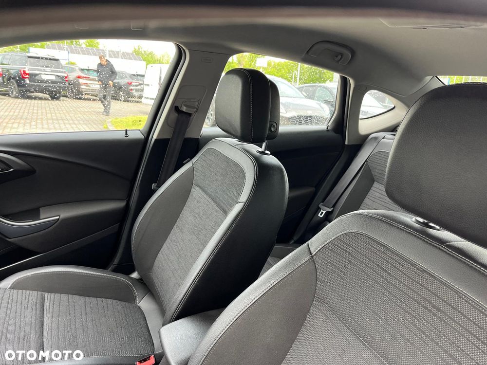 Opel Astra 1.4 T Active EU6 - 6