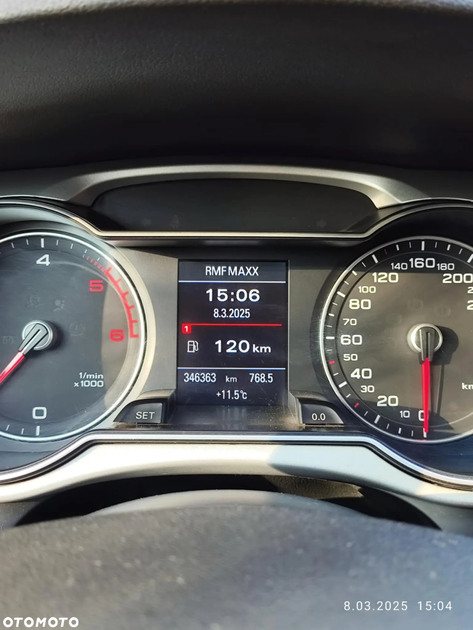 Audi A4 2.0 TDI clean diesel - 6