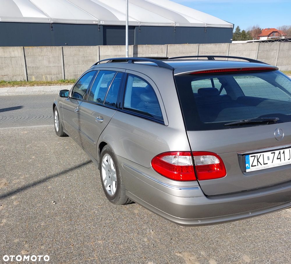 Mercedes-Benz Klasa E 320 CDI T Avantgarde - 6