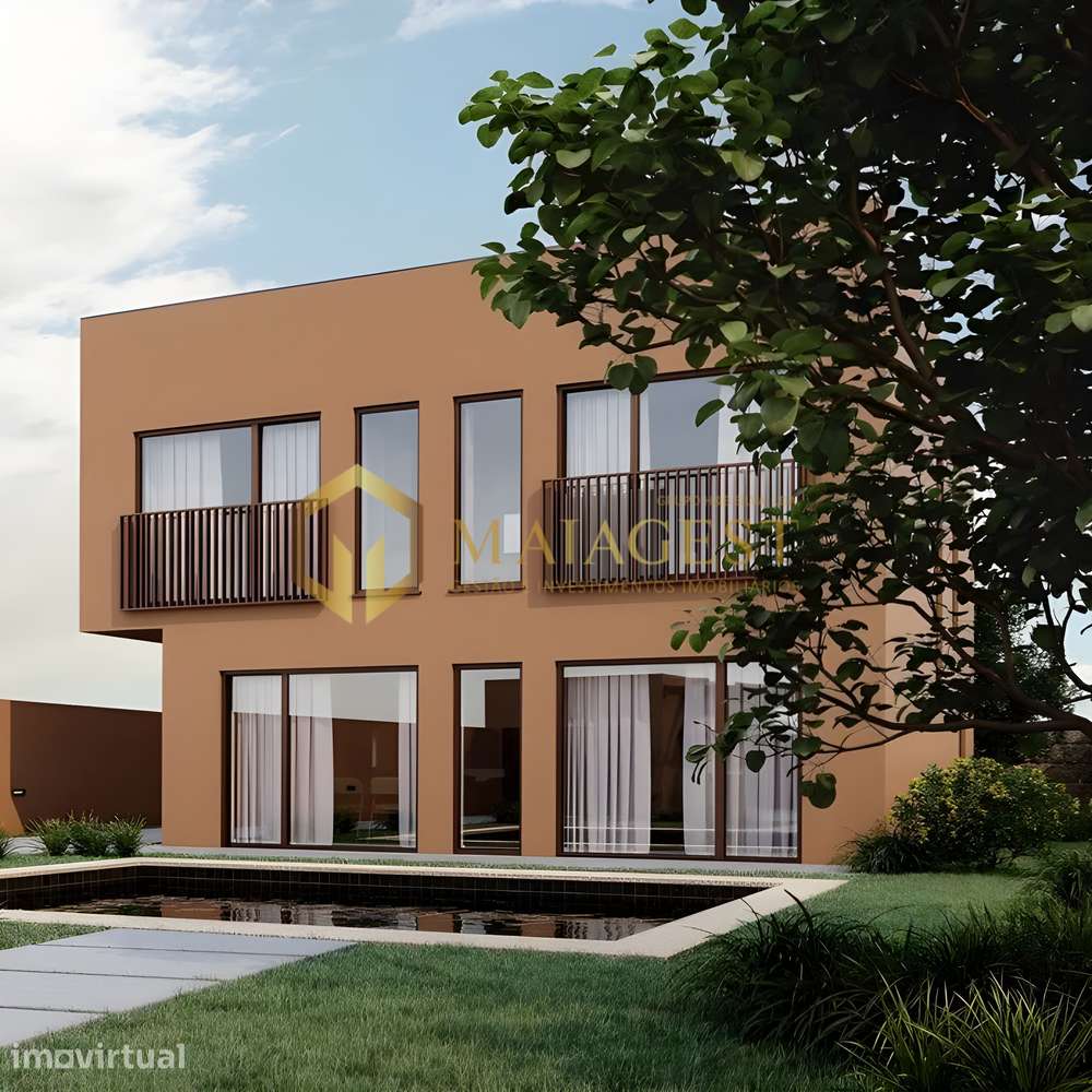 Moradia de Luxo em Reconstrução Total com Piscina - Grande imagem: 5/12