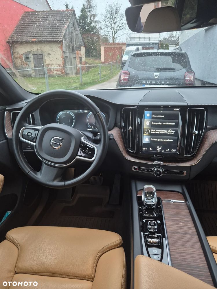 Volvo XC 60 - 6