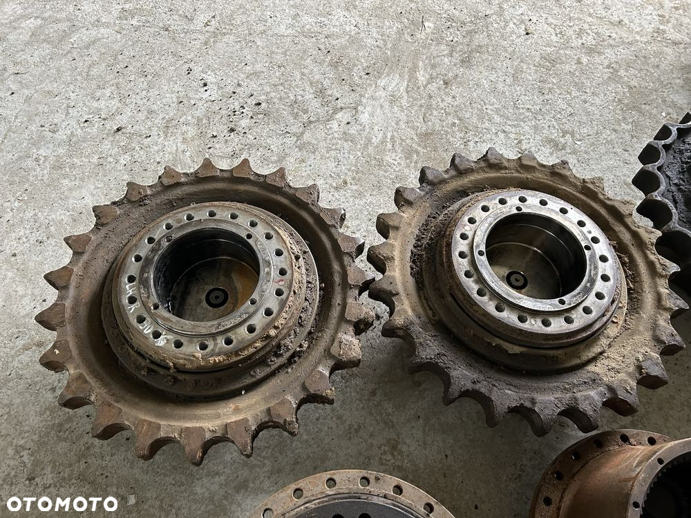 Zwolnica do koparki Liebherr R906, R916, R926 - 2