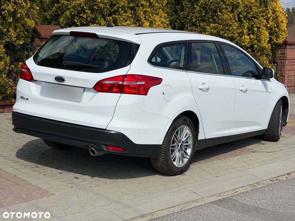 Ford Focus 2.0 EcoBlue STart-Stopp-System ACTIVE - 4