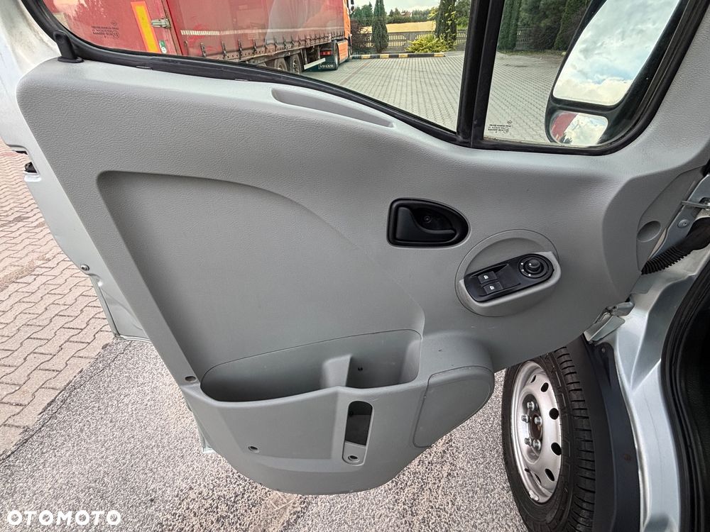 Opel Movano - 15