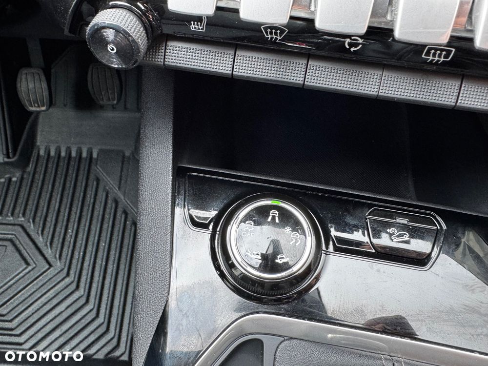 Peugeot 3008 BlueHDi 130 Stop & Start Allure - 35