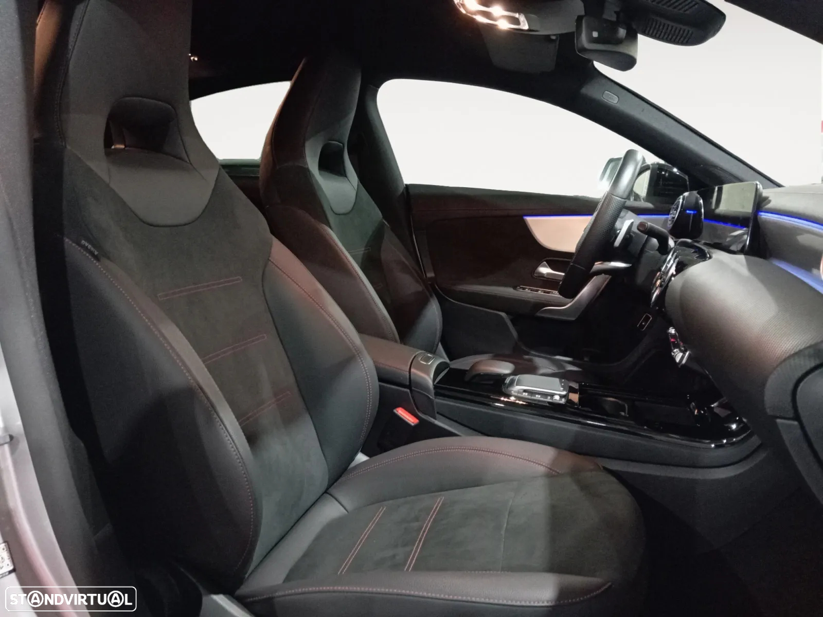 Mercedes-Benz CLA 250 e AMG Line - 14