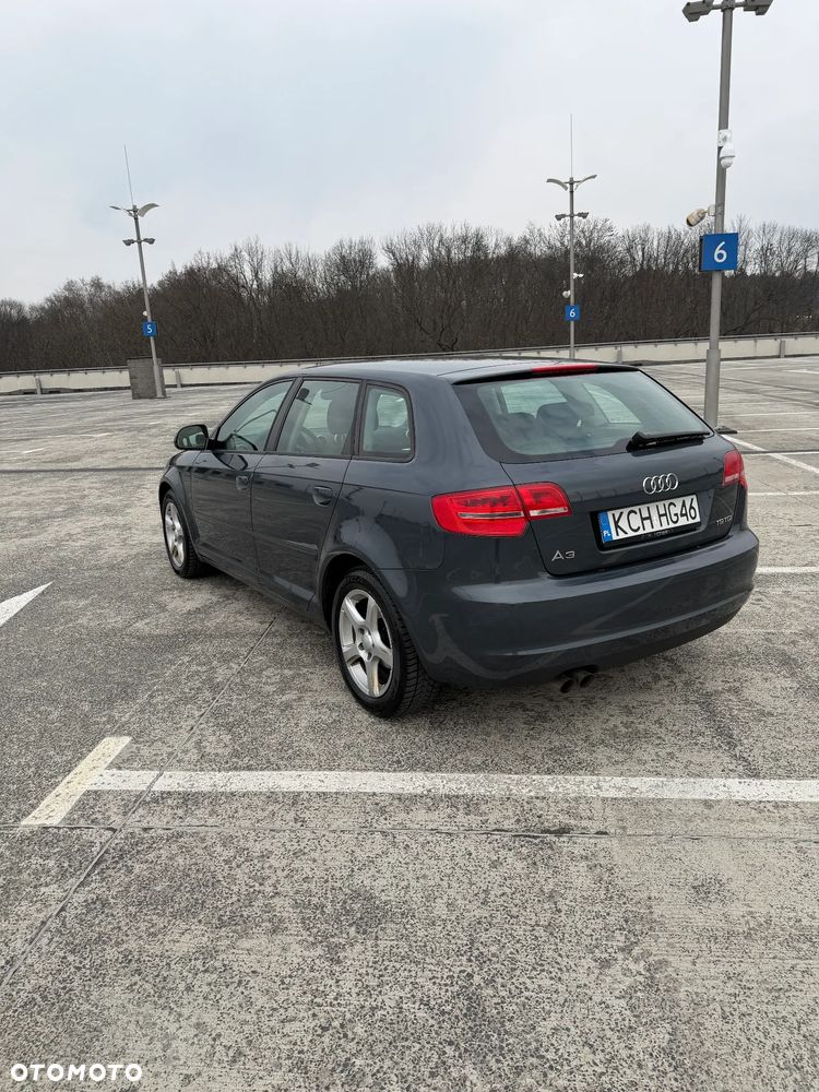 Audi A3 Sportback - 10