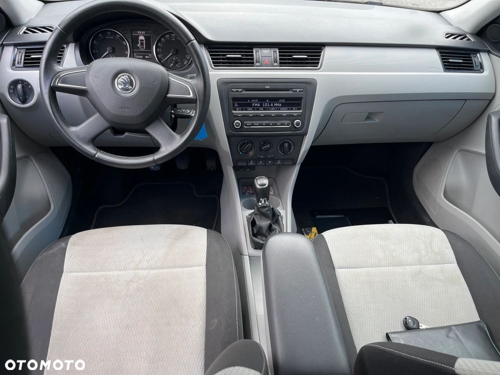 Skoda RAPID 1.2 TSI Ambition - 5