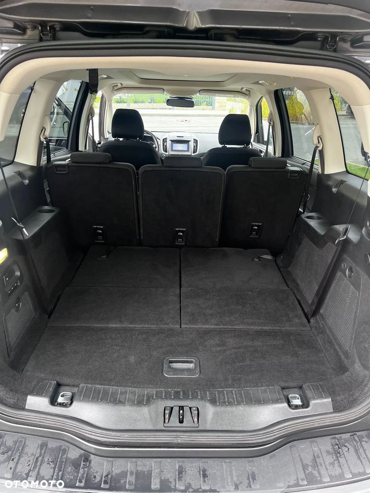 Ford Galaxy - 17