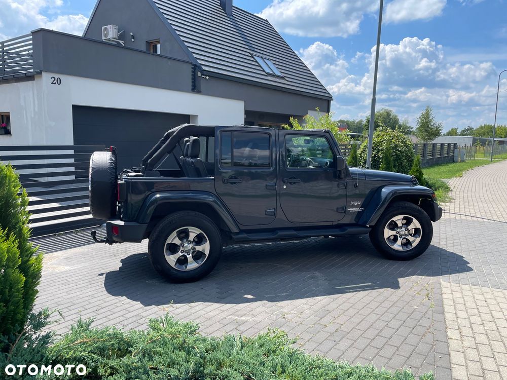 Jeep Wrangler - 1