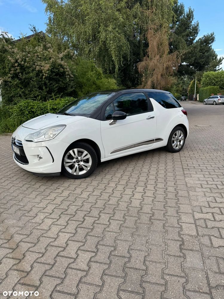 Citroën DS3 1.6 e-HDi SoChic MCP - 4