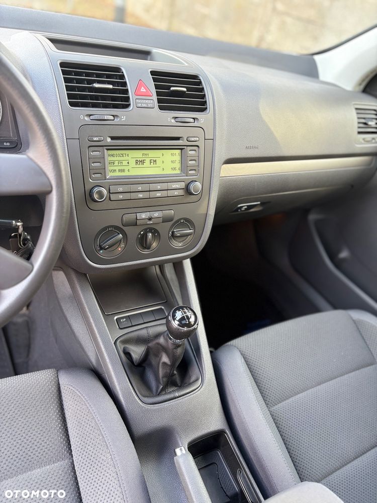 Volkswagen Golf - 12