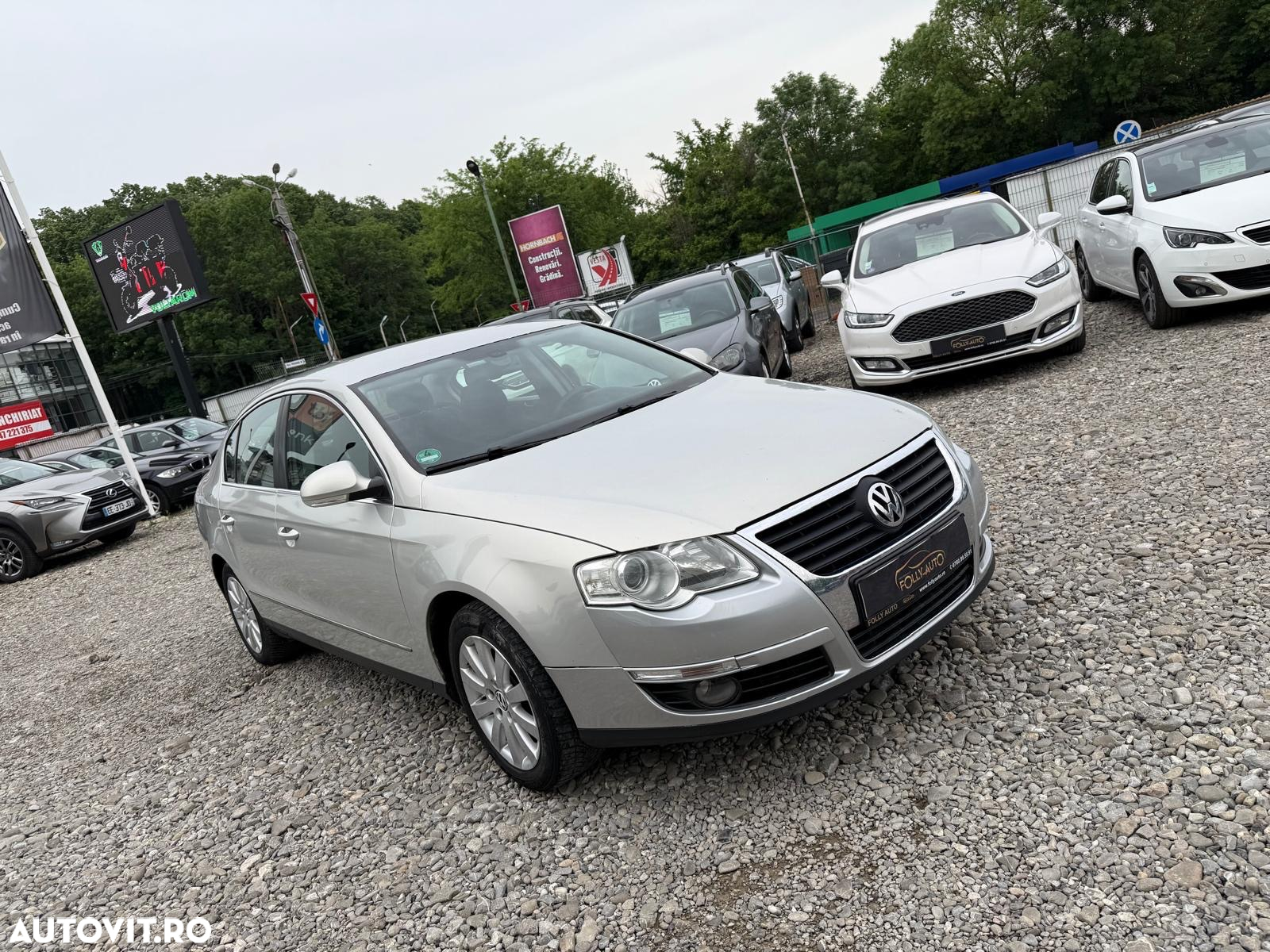 Volkswagen Passat - 26