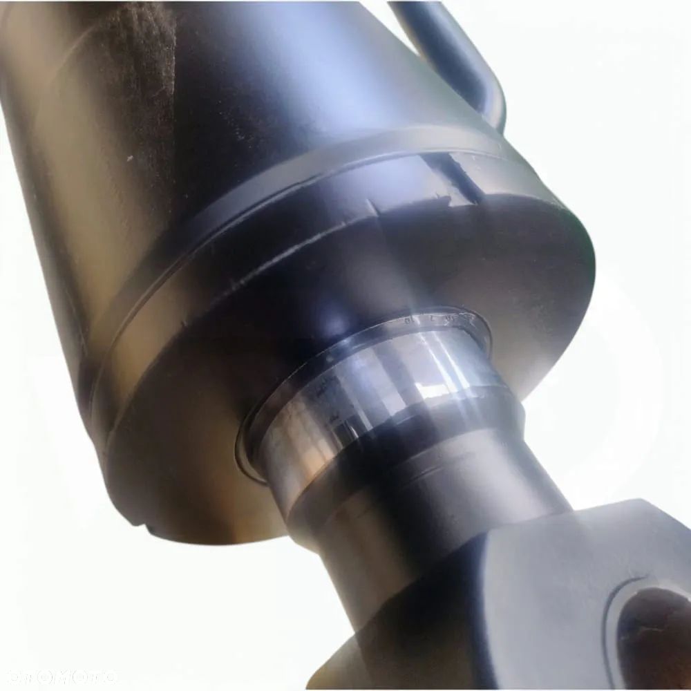 Siłownik Główny Teleskopu 240047 52500263 Manitou MLT 633 - 13