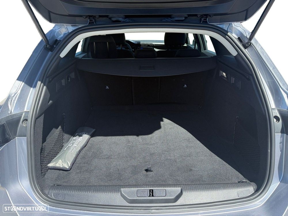 Peugeot 308 SW - 12