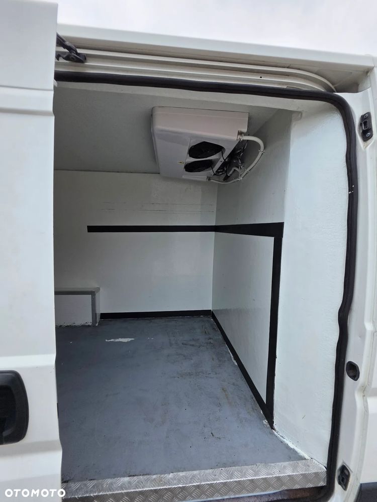 Peugeot BOXER - 28