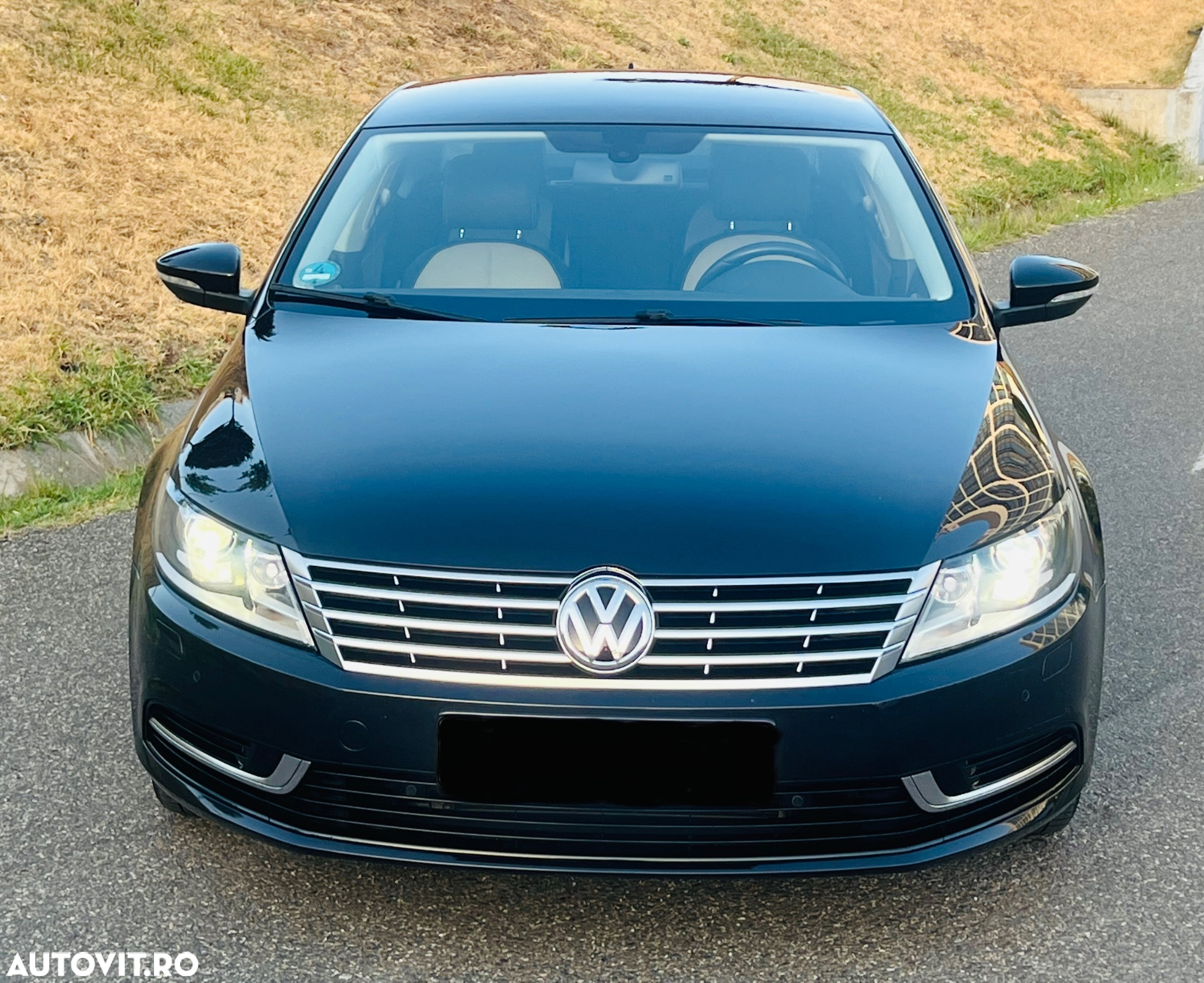 Volkswagen Passat CC 2.0 TDI DSG BMT - 2