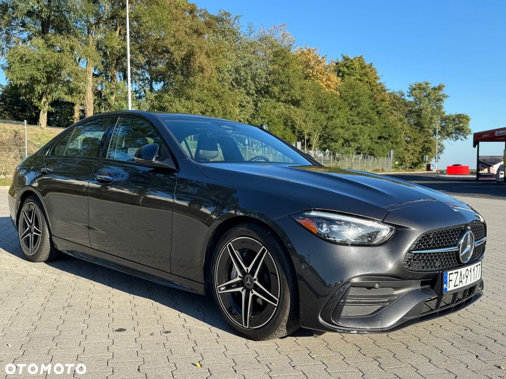 Mercedes-Benz Klasa C 300 4Matic T 9G-TRONIC AMG Line - 6
