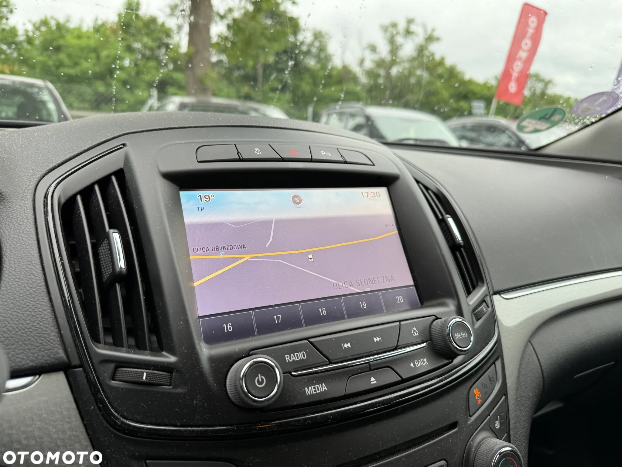 Opel Insignia 1.4 T Cosmo S&S - 27