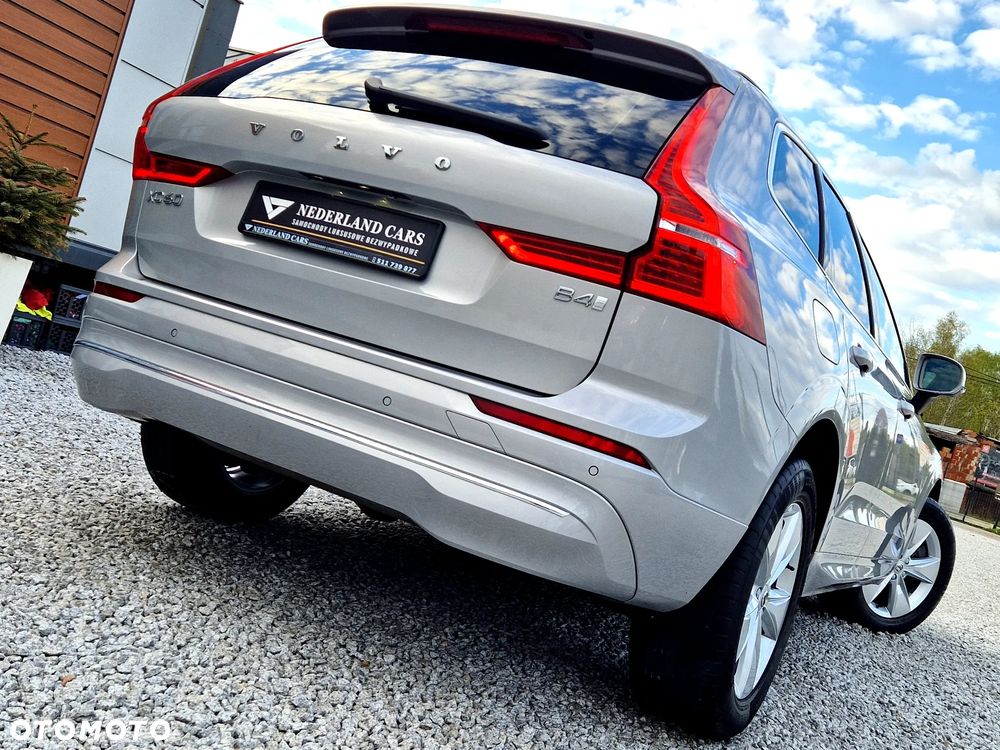 Volvo XC 60 B4 D Plus Bright - 8